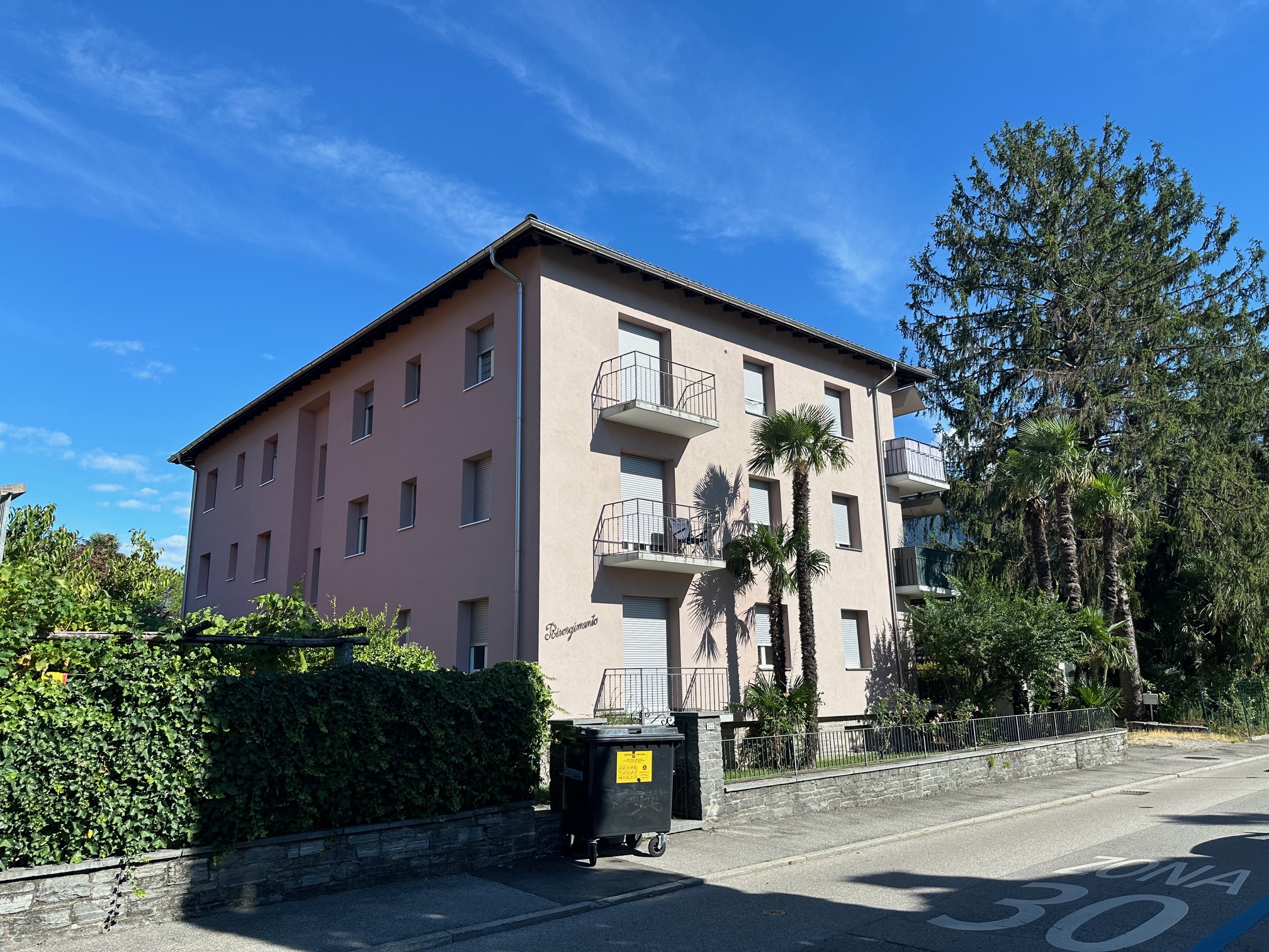 Stabile Risorgimento, Ascona