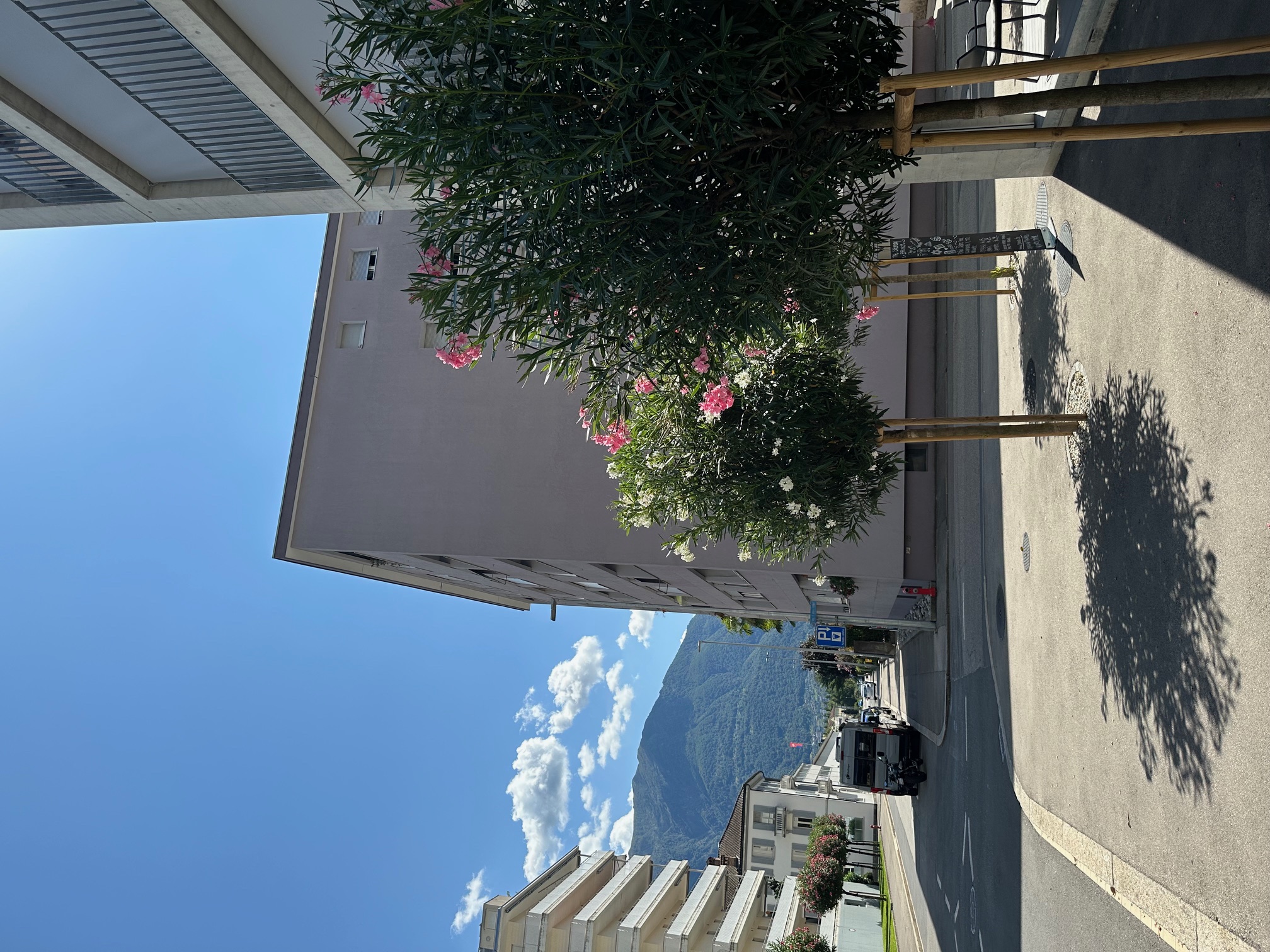 Stabile Isostar, Locarno